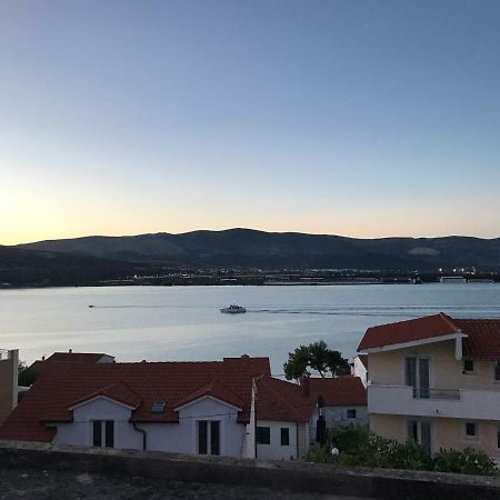 Apartman Ana Trogir Buitenkant foto