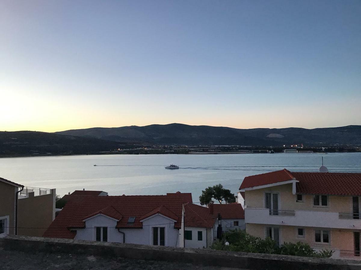 Apartman Ana Trogir Buitenkant foto