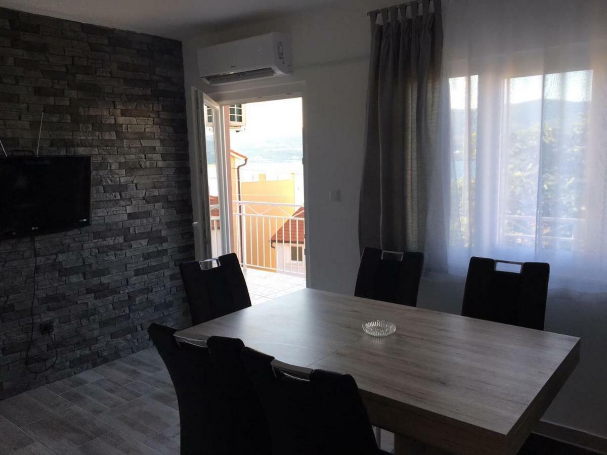 Apartman Ana Trogir Buitenkant foto