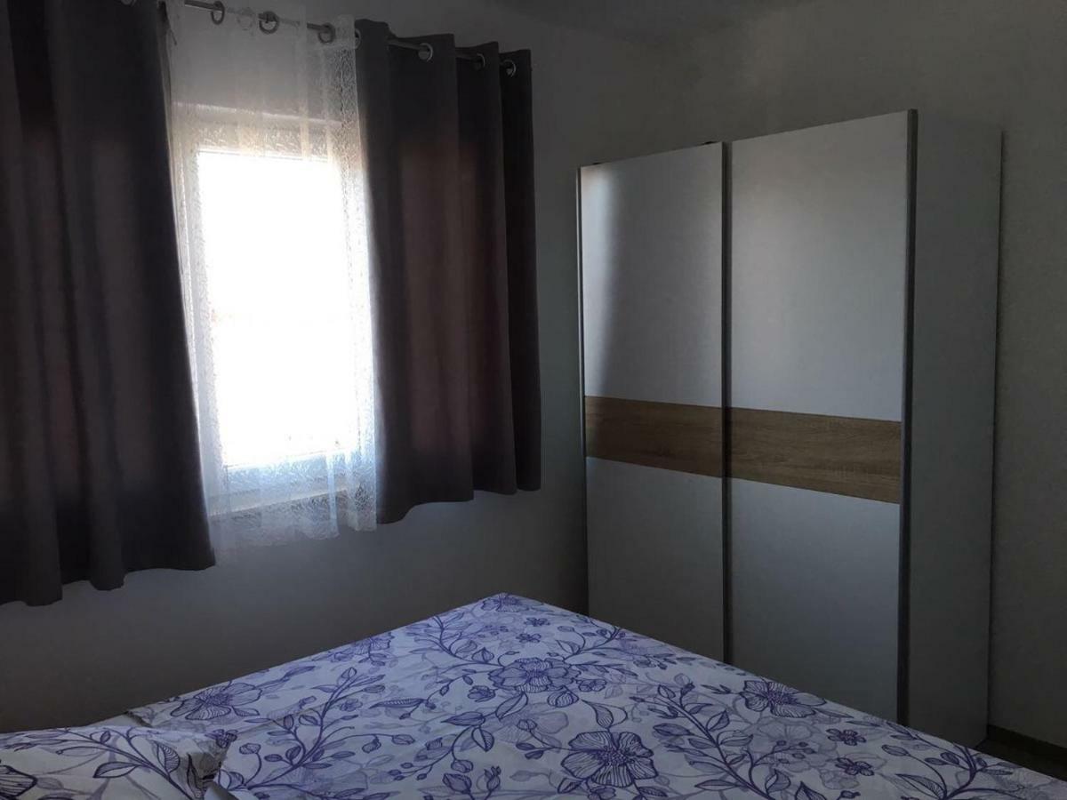 Apartman Ana Trogir Buitenkant foto