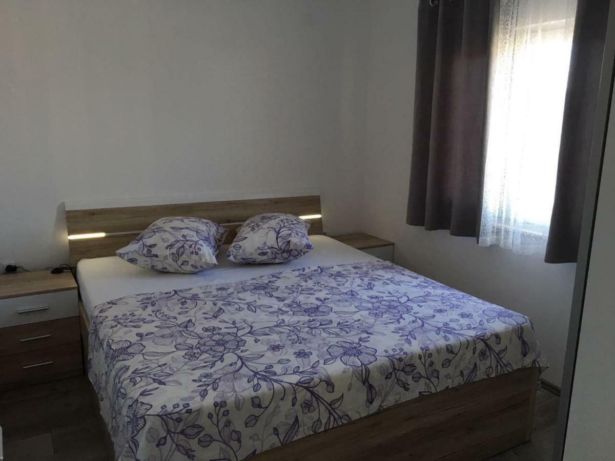 Apartman Ana Trogir Buitenkant foto